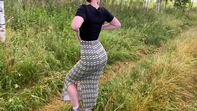 ເມຍດູດ cock ຖະຫນົນແລະມີເພດສໍາພັນກັບການສິ້ນສຸດໃນກົ້ນຂອງນາງ. CleoModel ຄອມພາສາລັດເຊຍ